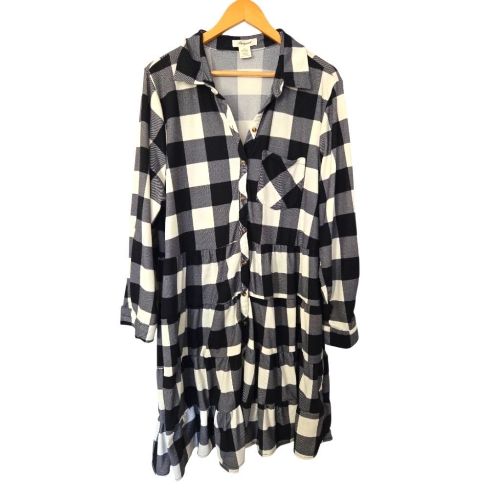 Passport Black and White Ruffled Tiered Long Sleeve Dress Size 2X